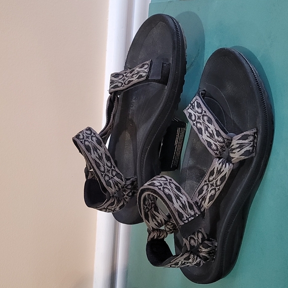 Teva Shoes - Teva sandals women's size 9 wide